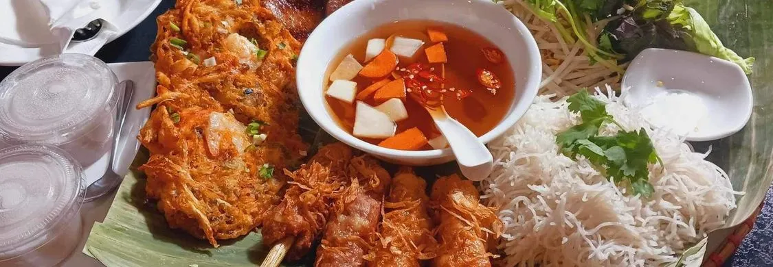 Hanoi met at Orchid Garden Asian Food Restaurant Saskatoon - classic Vietnamese Hanoi met dish